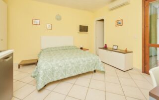 Scopri i monolocali di Pineta Azzurra, appartamenti in affitto ideali per chi viaggia da solo o in coppia. appartamento in affitto